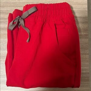 Figs Limited Edition Winning Red Dowa Scrub Pant in XXS Tall. NWT.